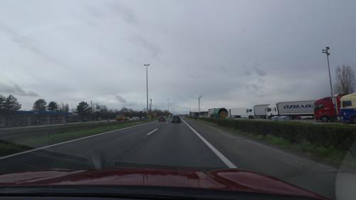 Aire camping-car ZAGREB 10250 - Aire CCI 12897